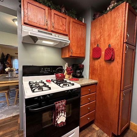 The Bear Den Villa Ironwood Luaran gambar
