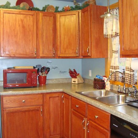 The Bear Den Villa Ironwood Luaran gambar
